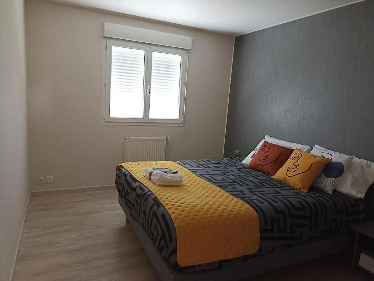Cozy T3 Appartement 70M2- Plescop Apartment
